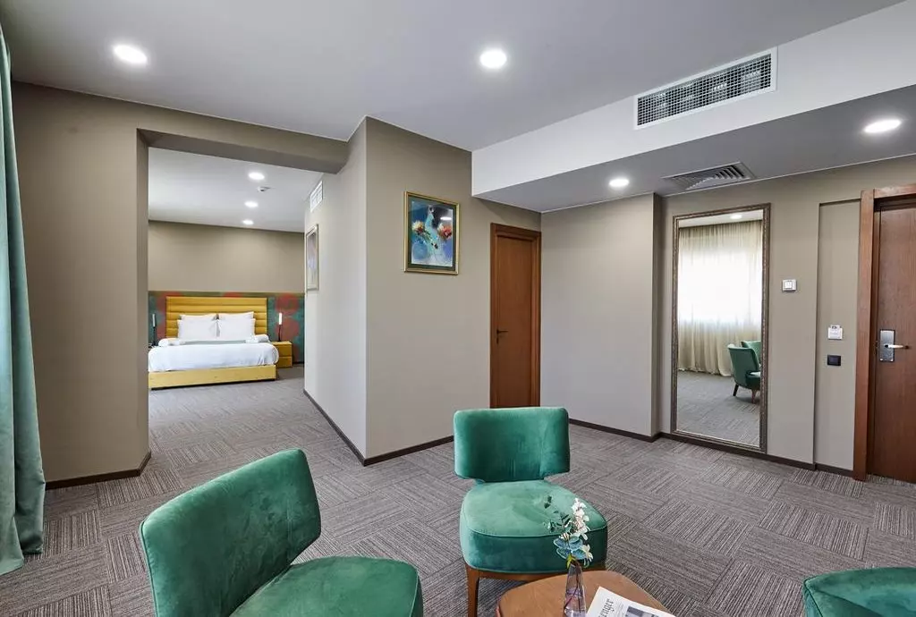 hotel best western city center tbilisi_shabavizparvaz_11.jpg